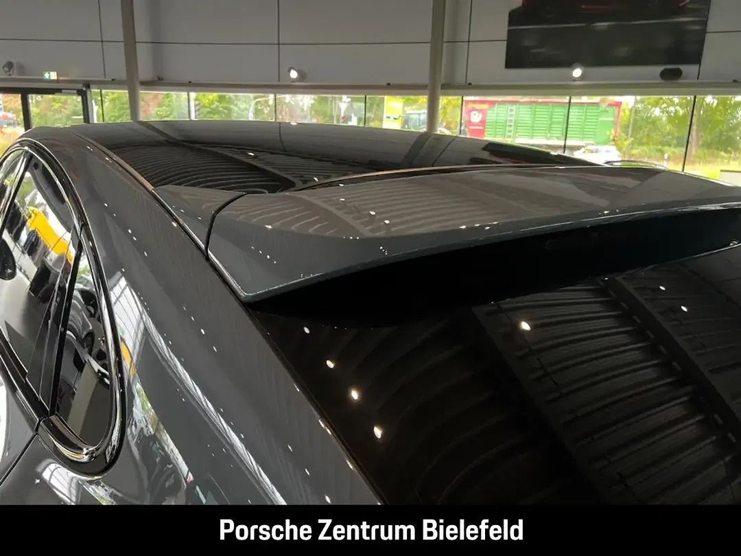 Porsche Cayenne - Thumbnail 13