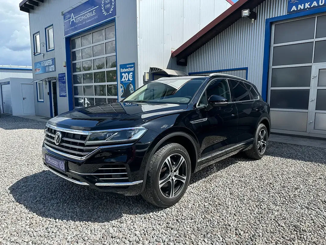 Volkswagen Touareg - Thumbnail 2