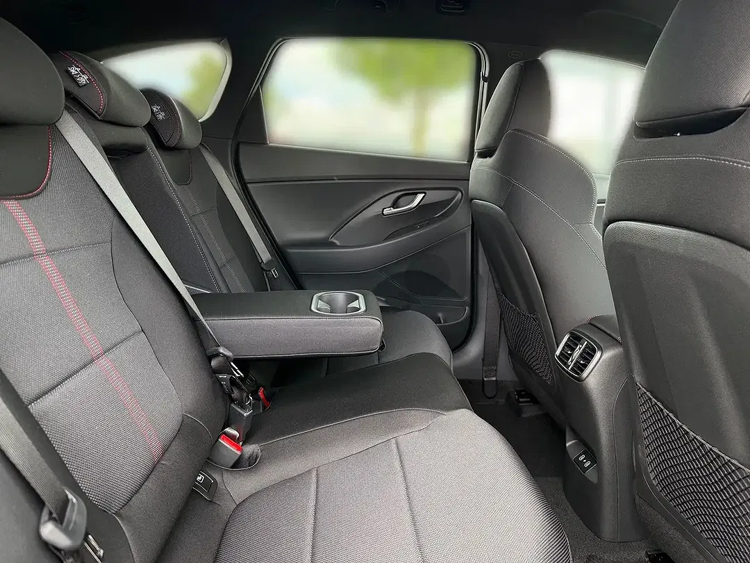 Hyundai i30 - Thumbnail 12