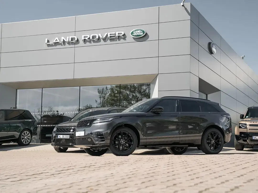 Land Rover Range Rover Velar - Thumbnail 11