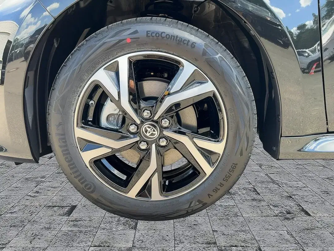 Toyota Yaris - Thumbnail 7