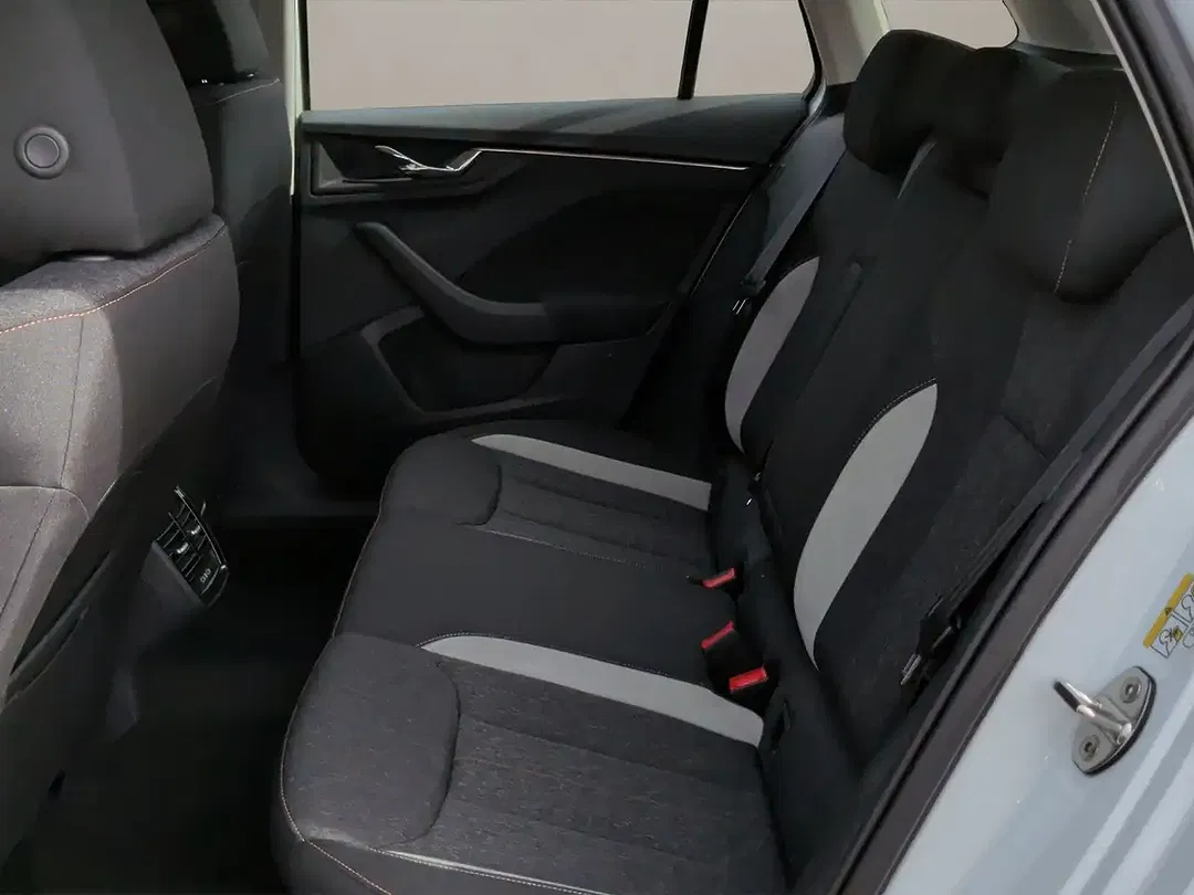 Skoda Kamiq - Thumbnail 11