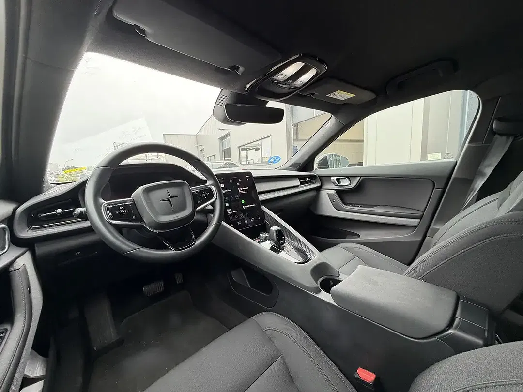 Polestar 2 - Thumbnail 13