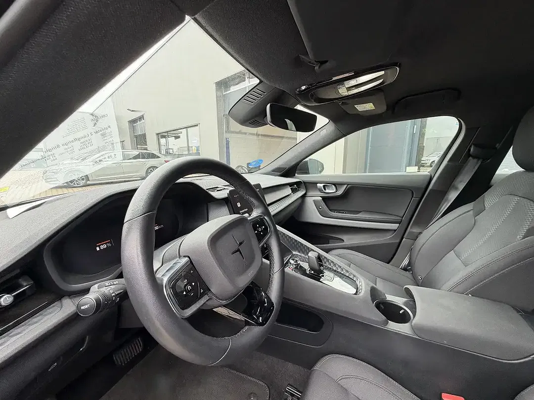 Polestar 2 - Thumbnail 14