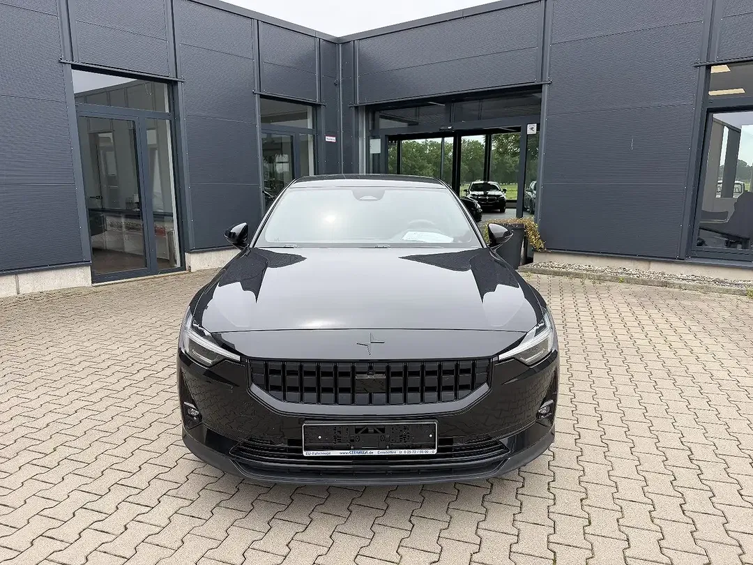 Polestar 2 - Thumbnail 3