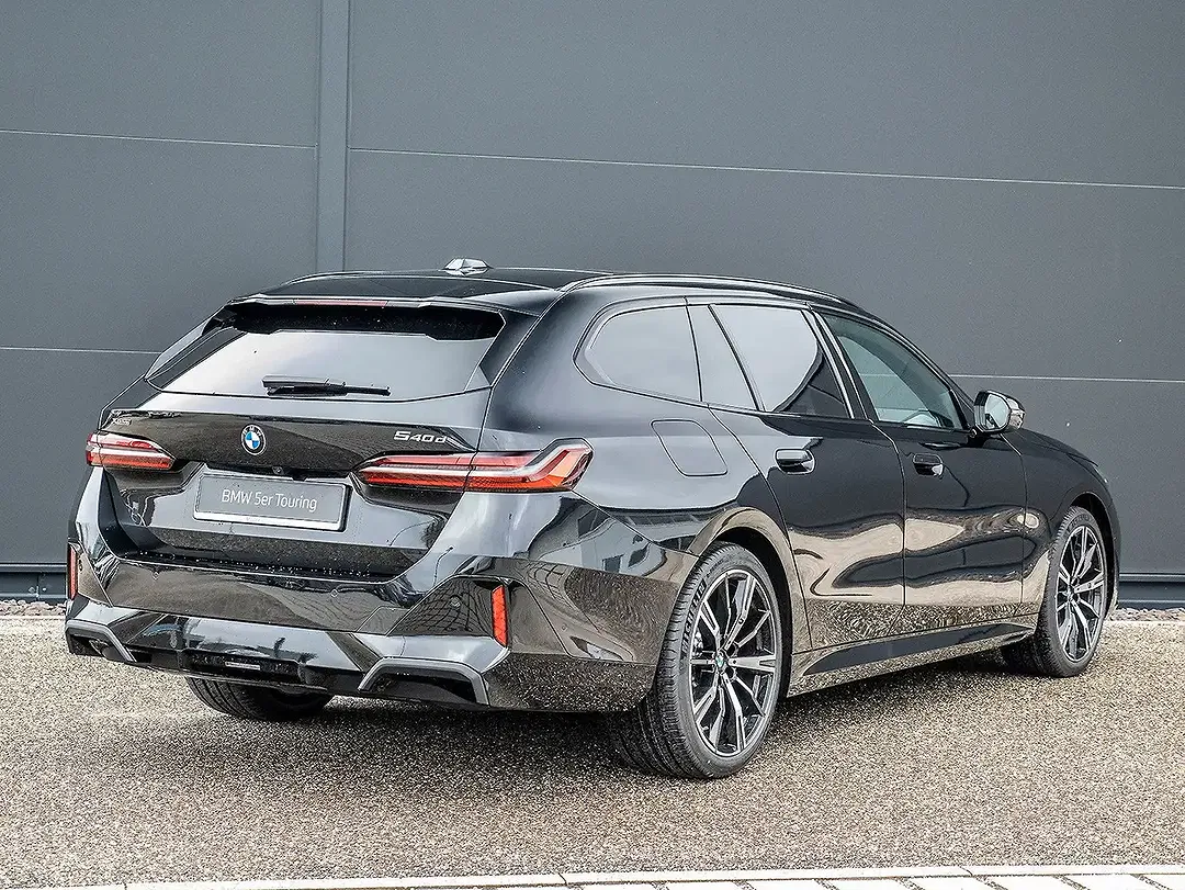 BMW 540 - Thumbnail 2