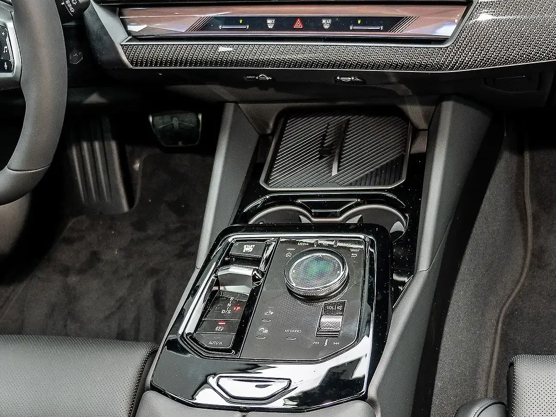 BMW 540 - Thumbnail 8