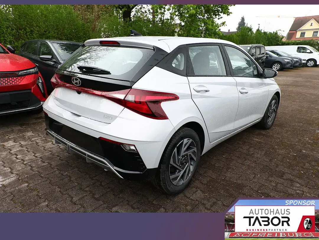 Hyundai i20 - Thumbnail 3