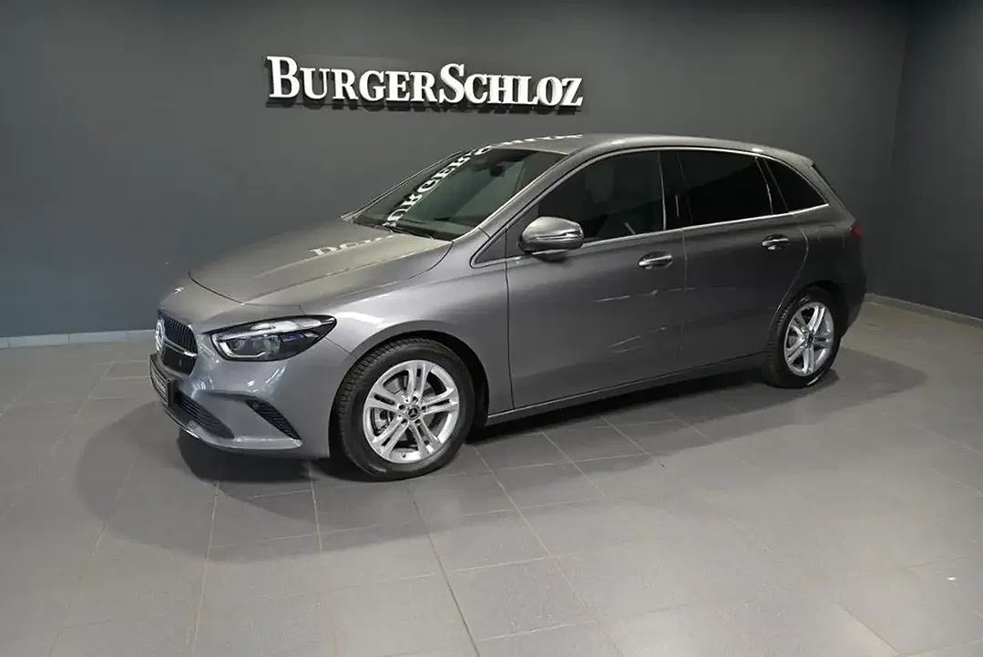 Mercedes-Benz B 180 - Thumbnail 1