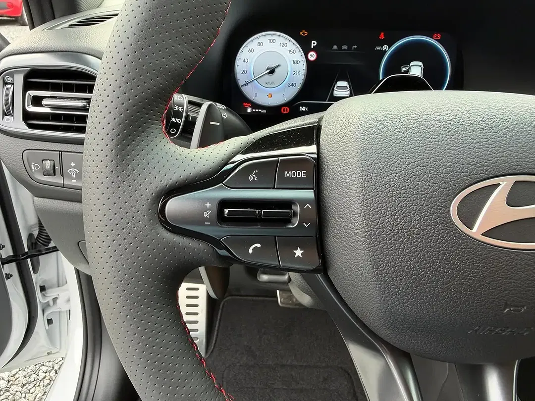 Hyundai i30 - Thumbnail 14
