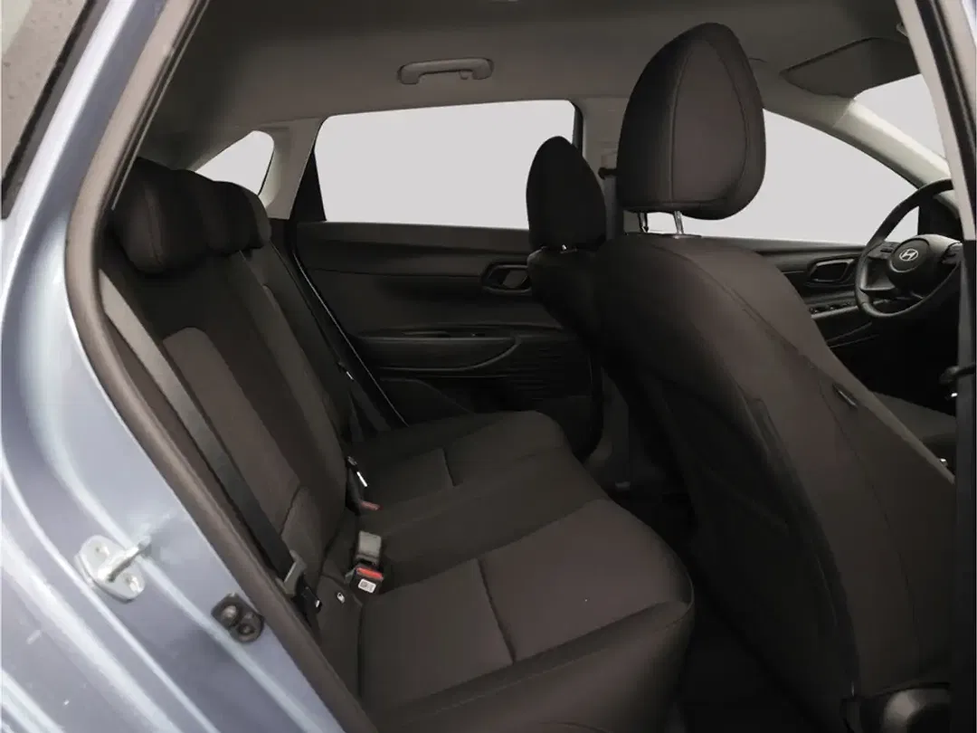 Hyundai i20 - Thumbnail 9