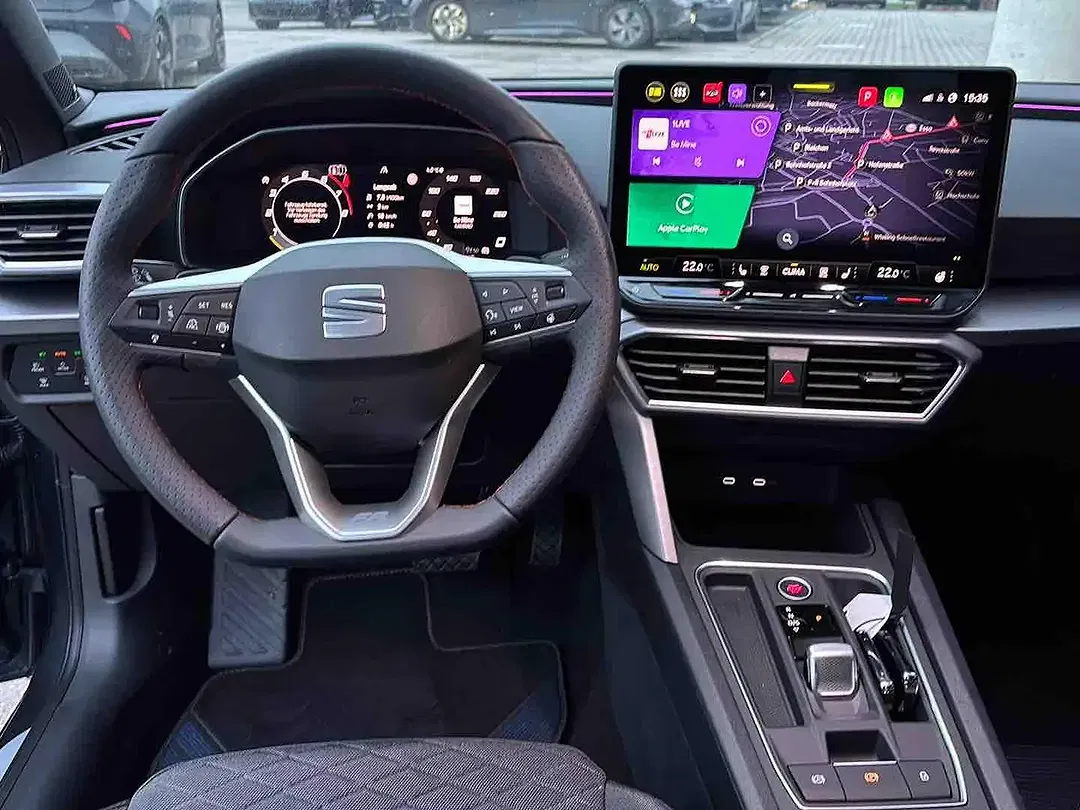 SEAT Leon - Thumbnail 12
