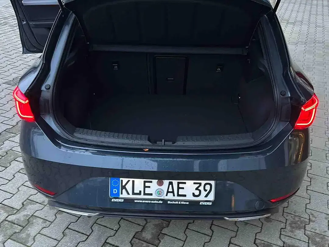 SEAT Leon - Thumbnail 13
