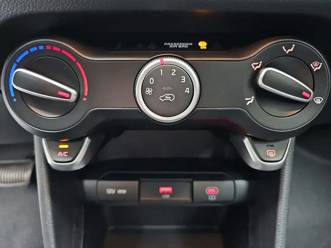 Kia Picanto - Thumbnail 11
