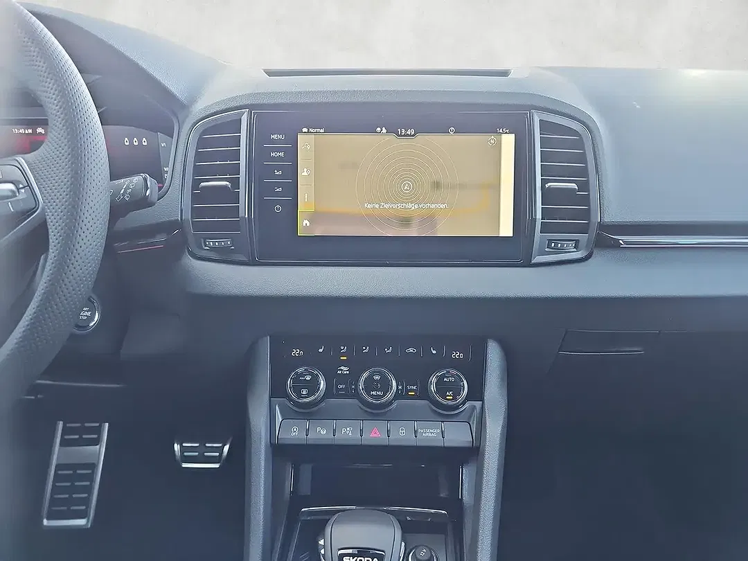 Skoda Karoq - Thumbnail 11