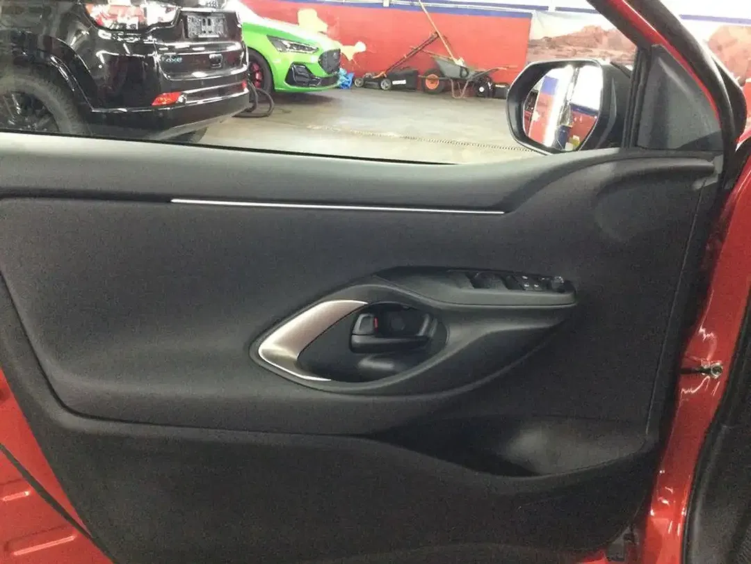 Mazda 2 - Thumbnail 11