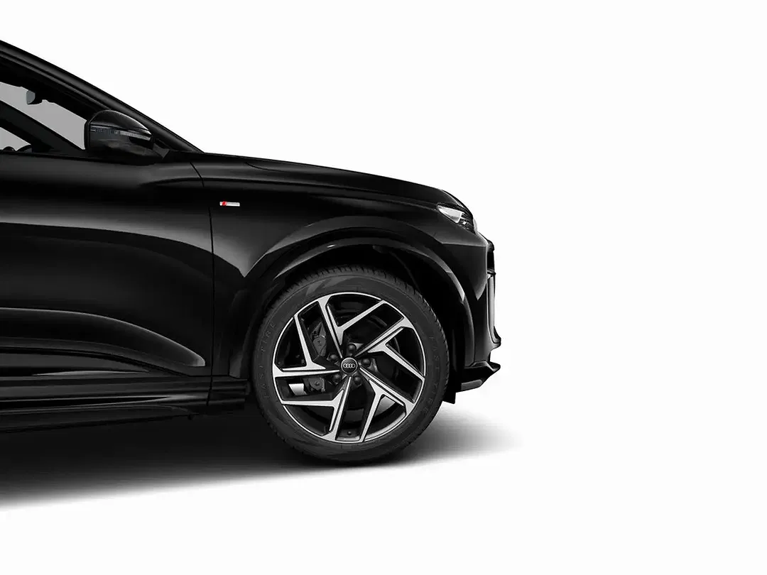 Audi Q6 e-tron - Thumbnail 5