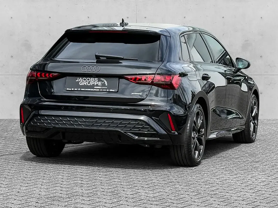 Audi A3 - Thumbnail 2