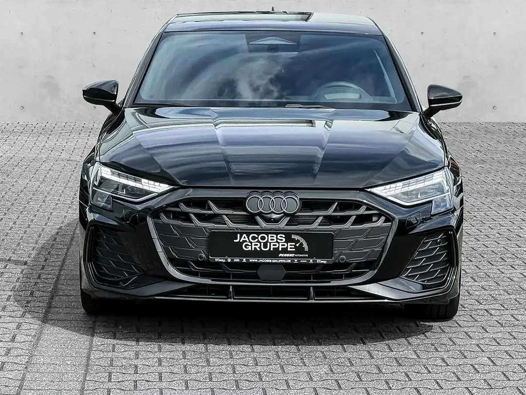 Audi A3 - Thumbnail 3
