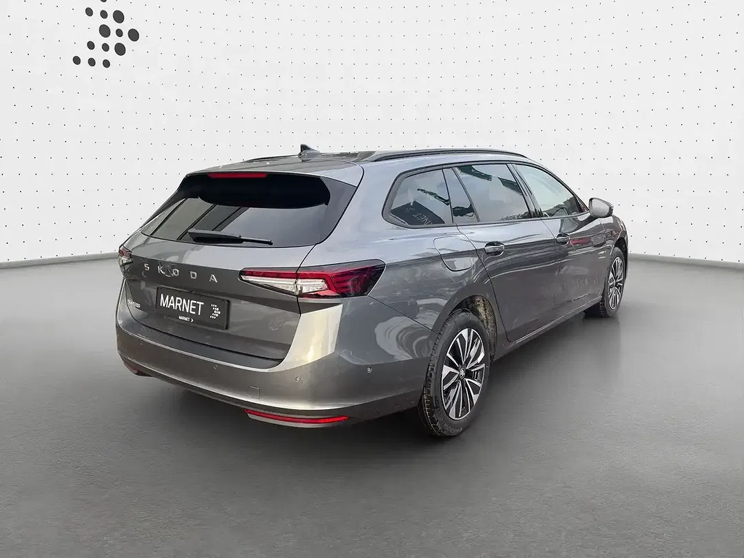 Skoda Superb - Thumbnail 3