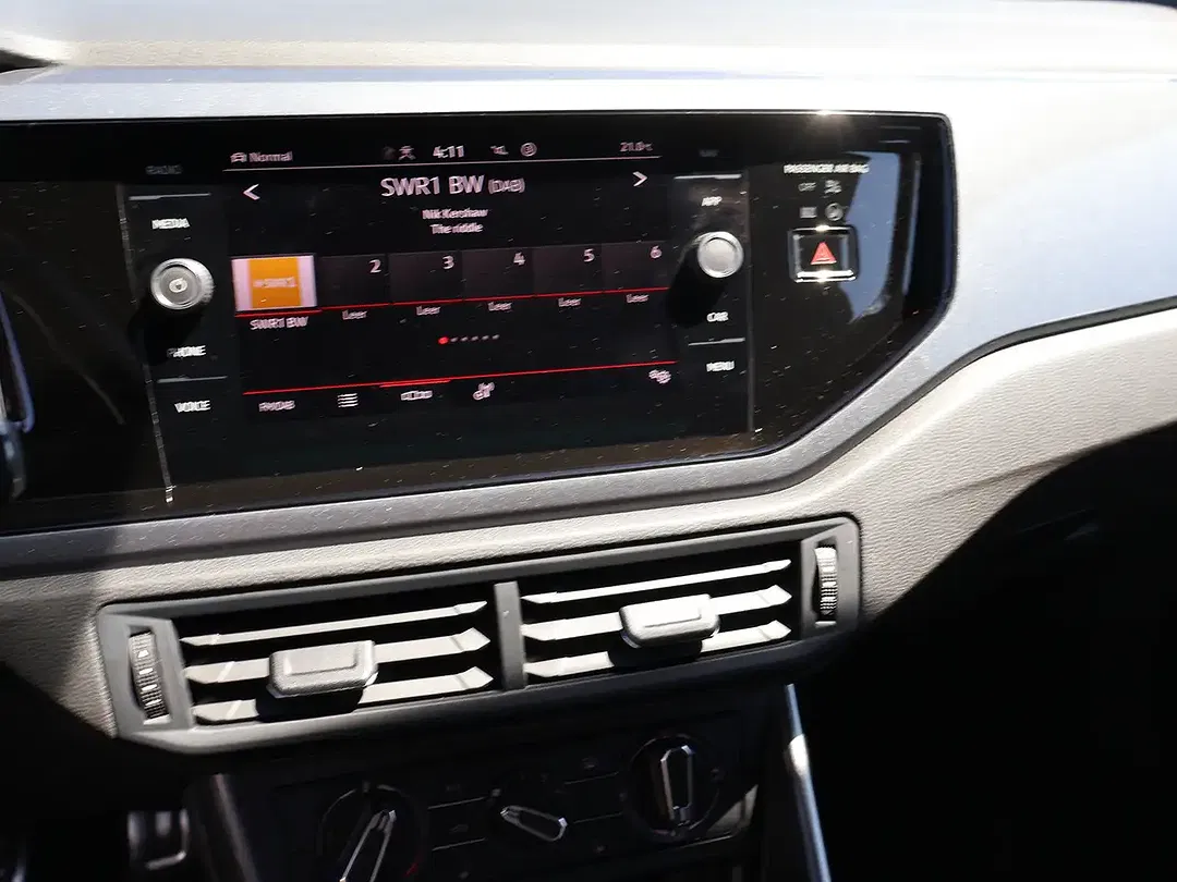 Volkswagen Polo - Thumbnail 14