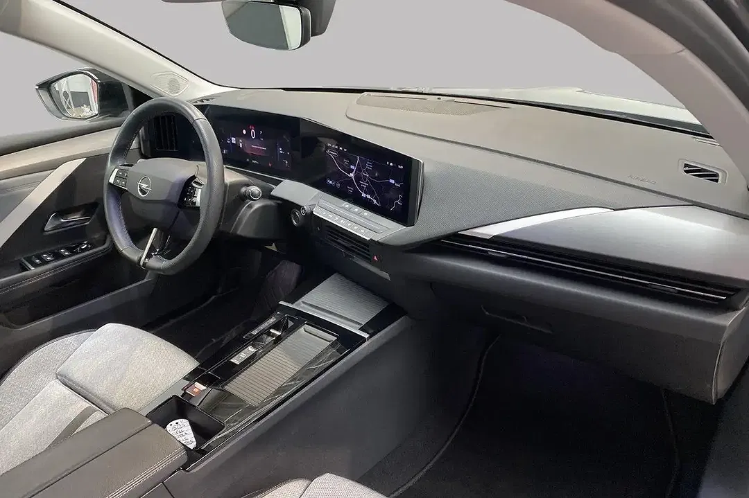 Opel Astra - Thumbnail 2