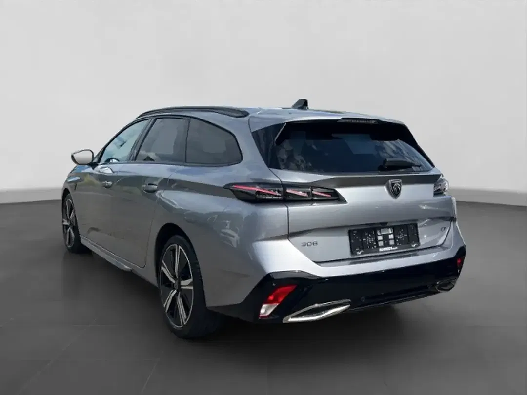 Peugeot 308 - Thumbnail 3