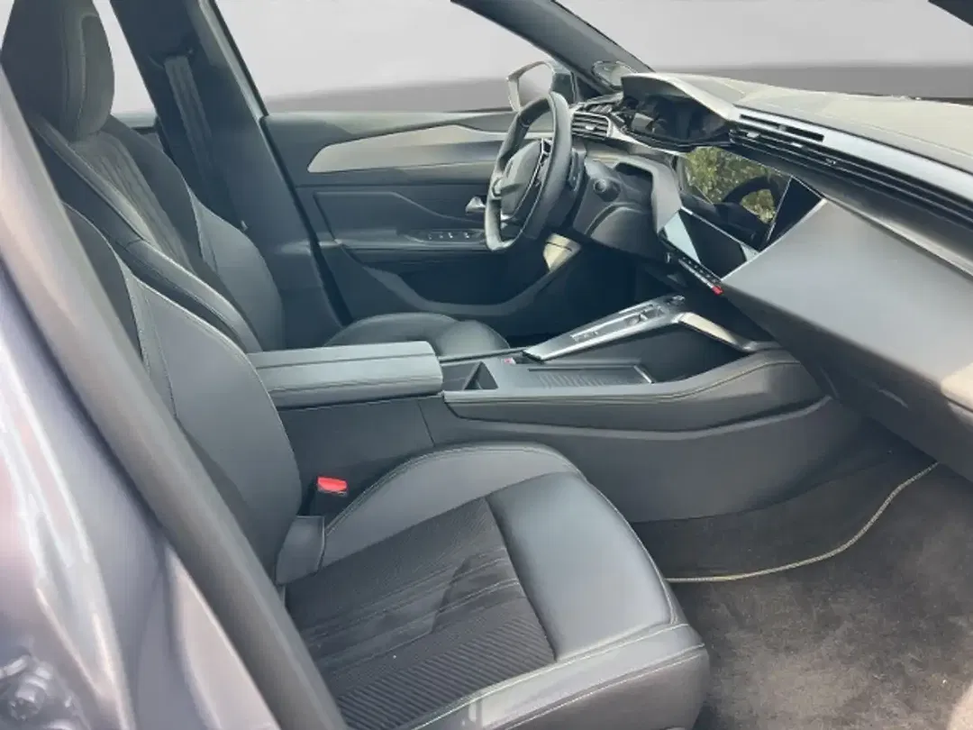 Peugeot 308 - Thumbnail 9