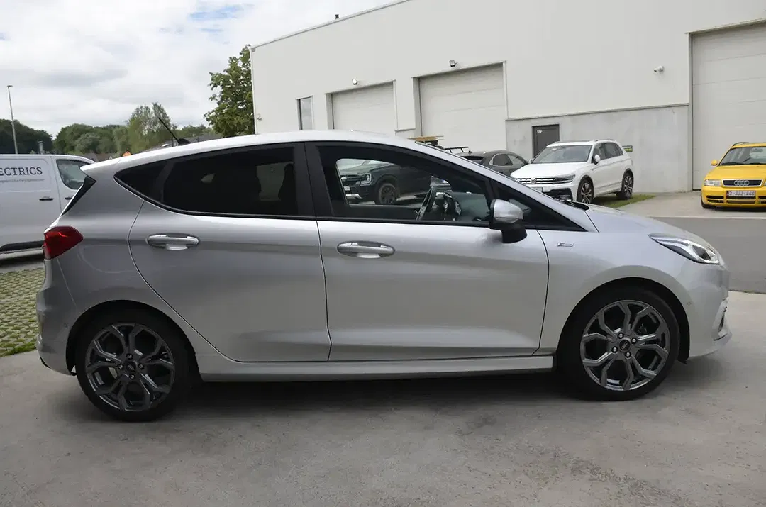 Ford Fiesta - Thumbnail 6