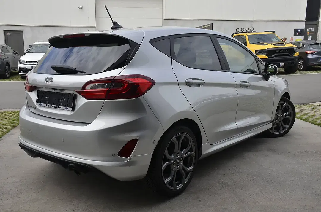 Ford Fiesta - Thumbnail 7