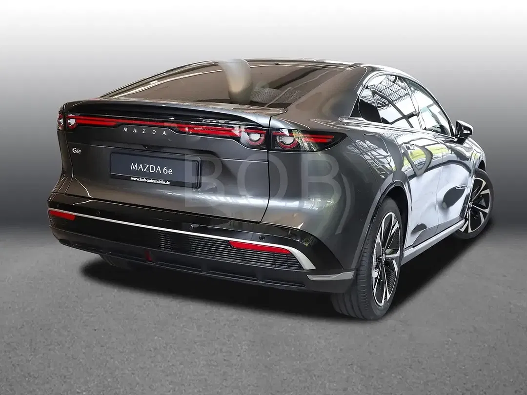 Mazda 6e - Thumbnail 2