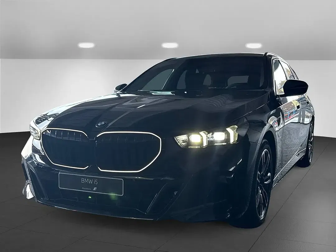 BMW 530 - Thumbnail 1