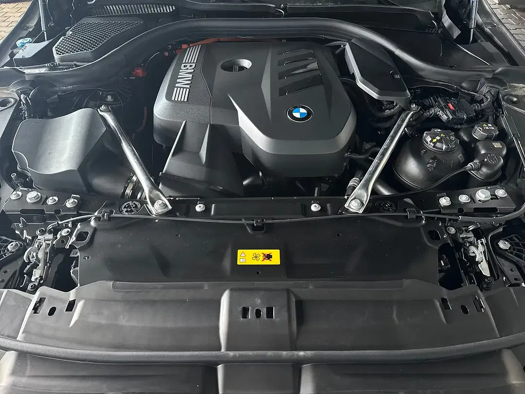 BMW 530 - Thumbnail 15