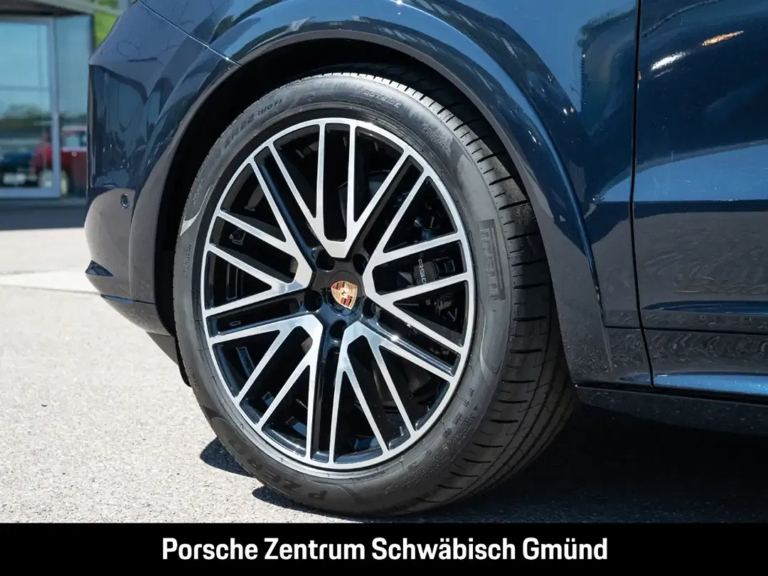 Porsche Cayenne - Thumbnail 13
