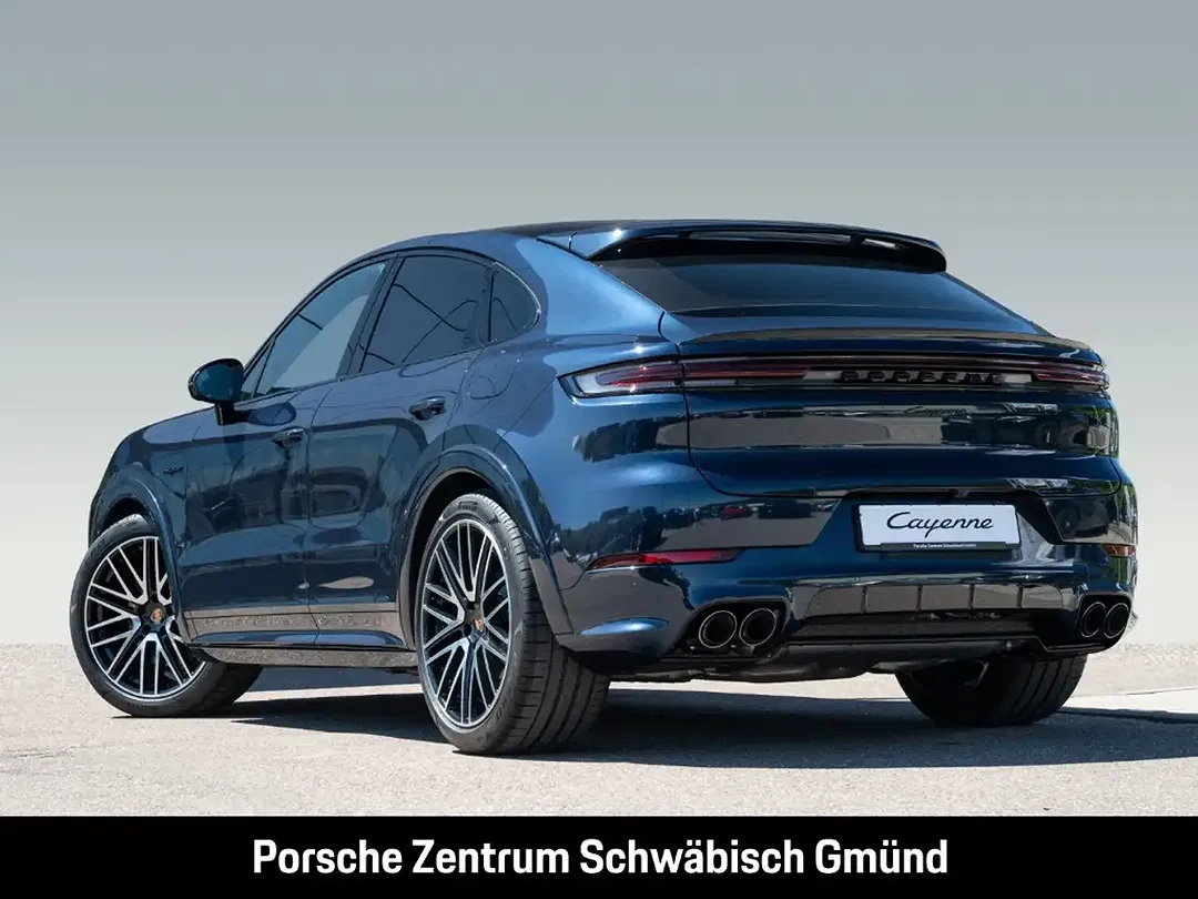 Porsche Cayenne - Thumbnail 3