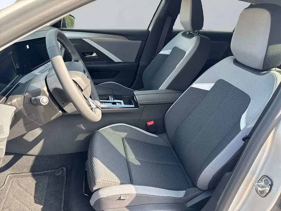 Opel Astra - Thumbnail 10