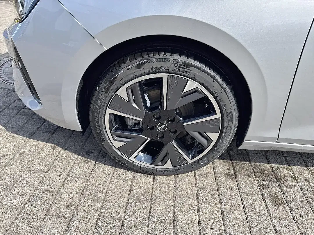 Opel Astra - Thumbnail 12