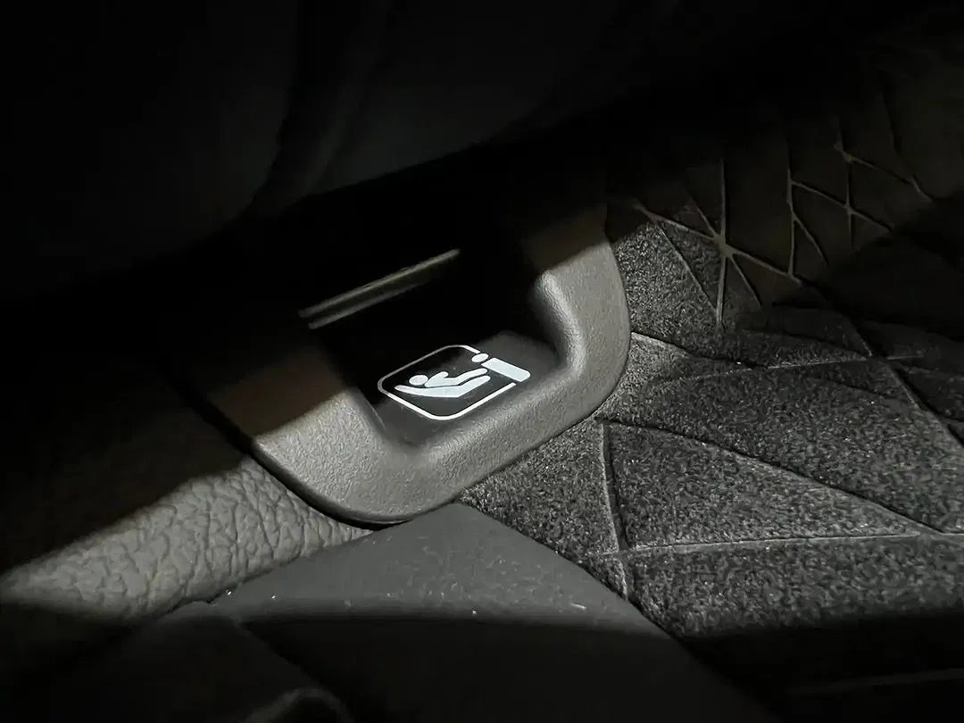 Suzuki Vitara - Thumbnail 21
