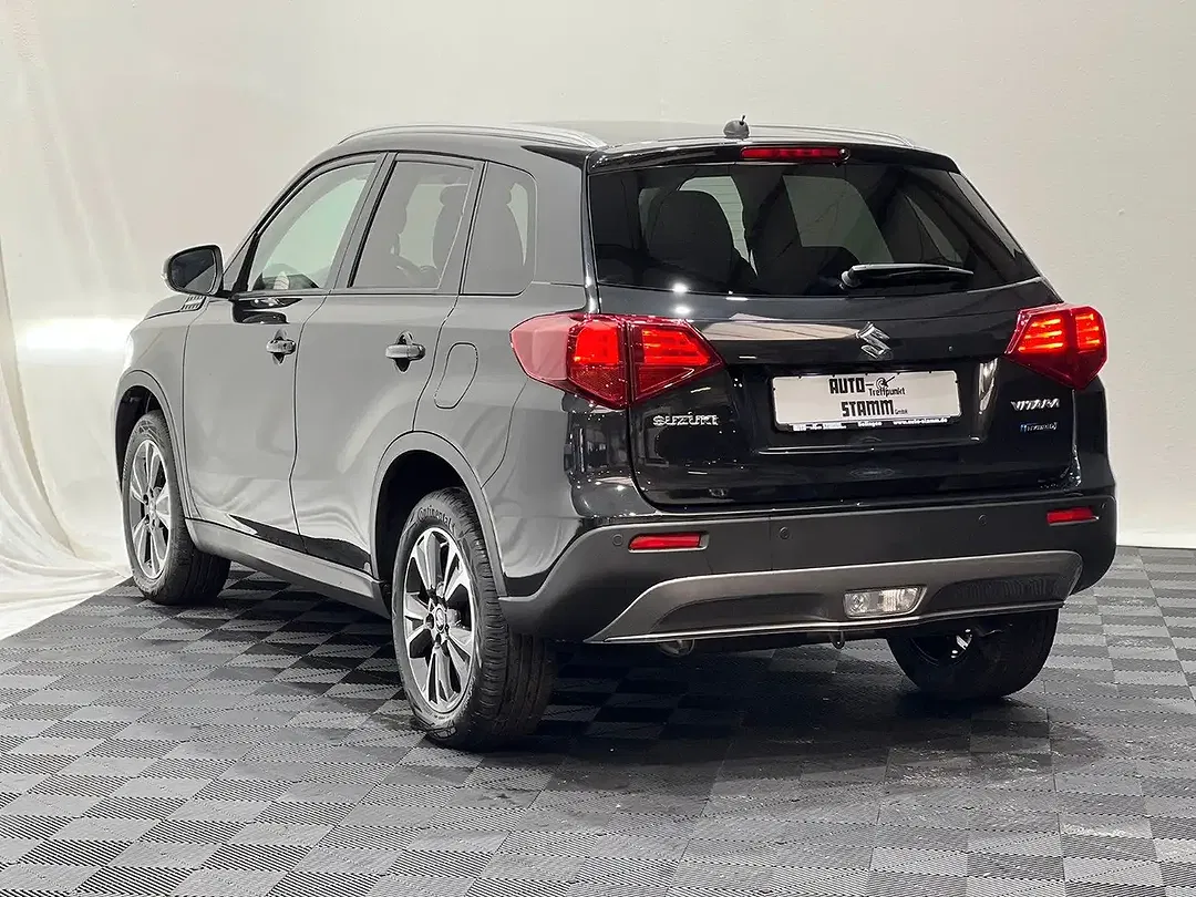 Suzuki Vitara - Thumbnail 6