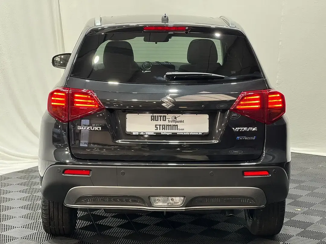 Suzuki Vitara - Thumbnail 7