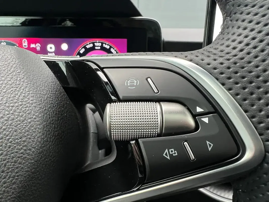 Skoda Superb - Thumbnail 10