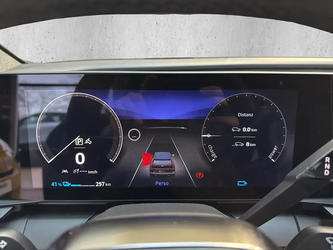 Mitsubishi Eclipse Cross - Thumbnail 12