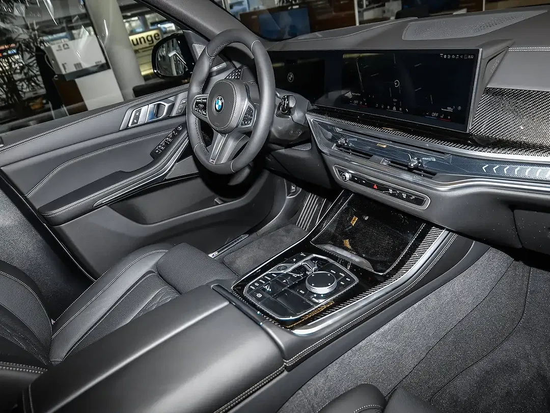 BMW X5 - Thumbnail 3