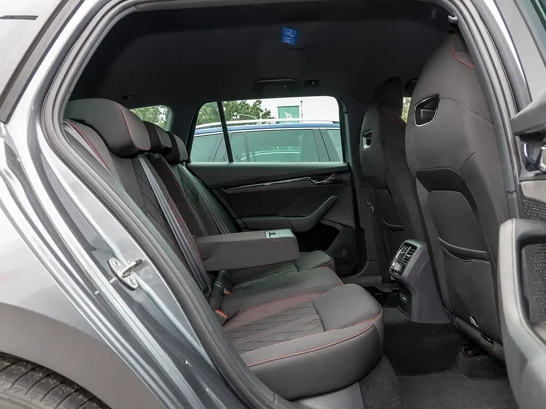Skoda Octavia - Thumbnail 7