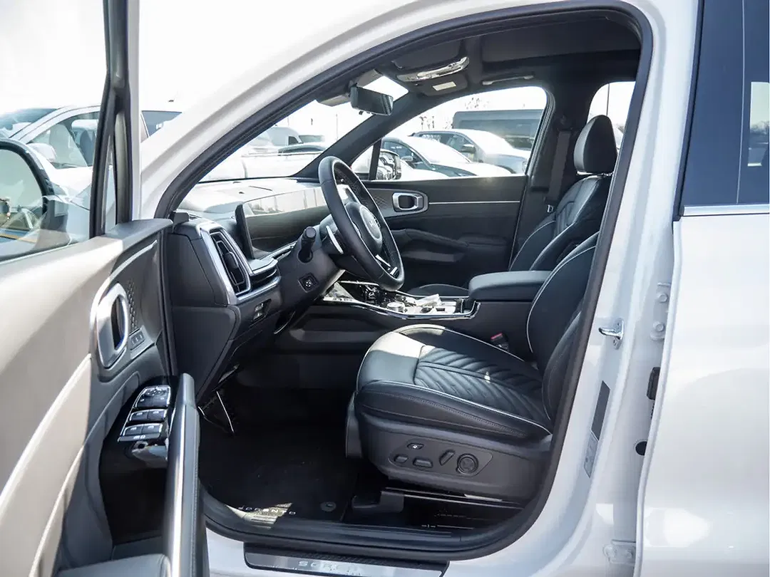 Kia Sorento - Thumbnail 11