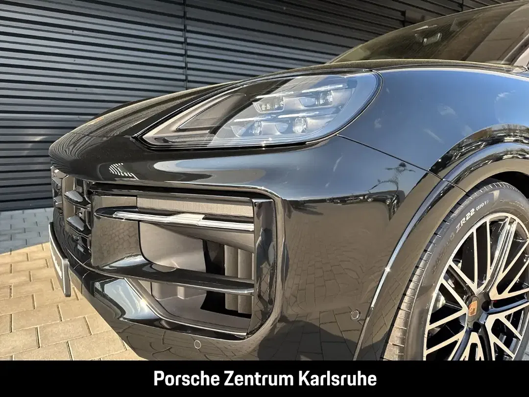 Porsche Cayenne - Thumbnail 13