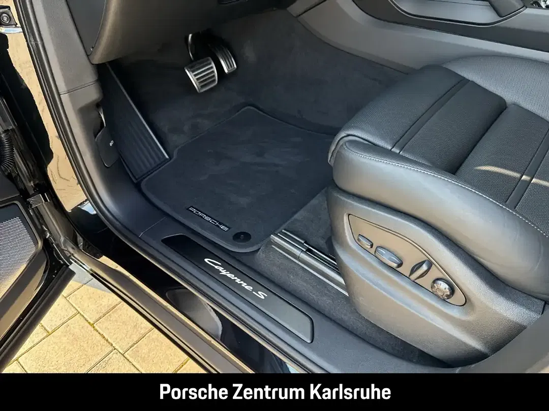 Porsche Cayenne - Thumbnail 15