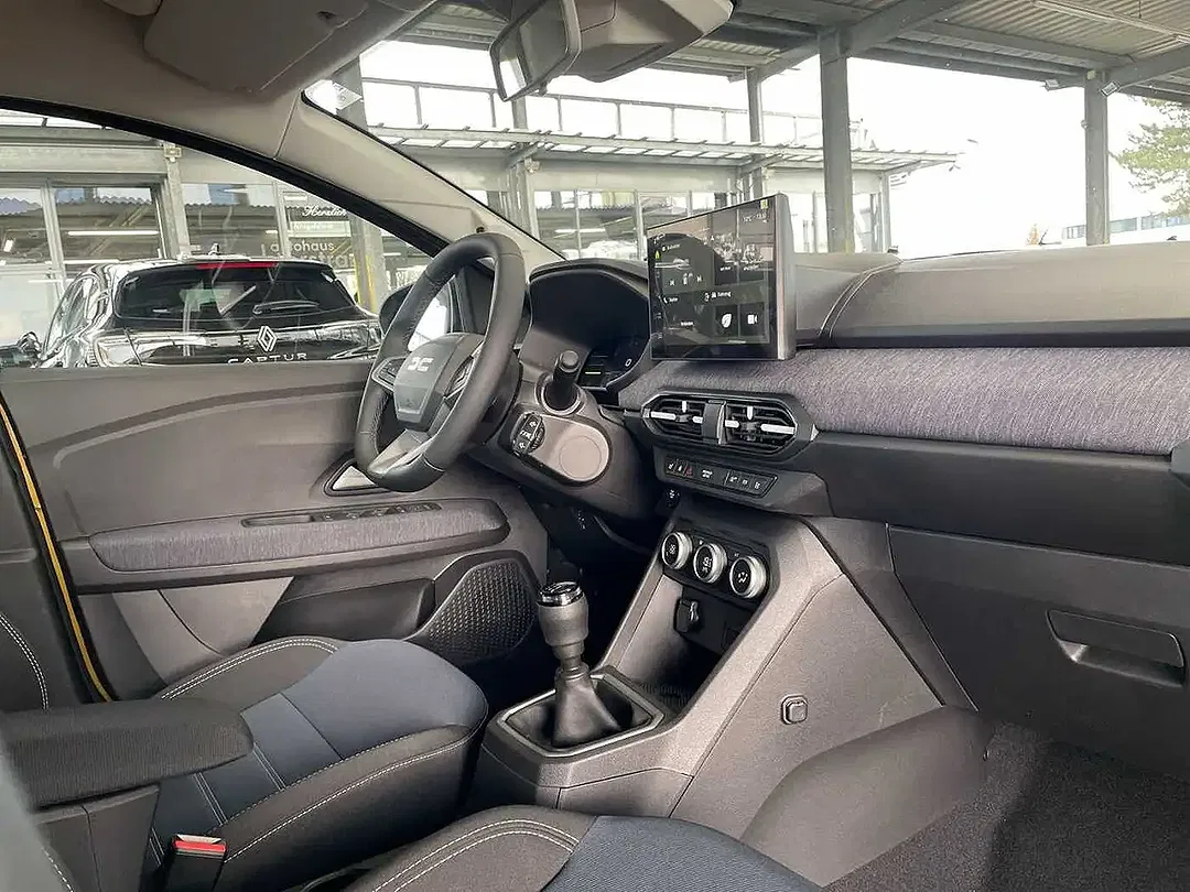 Dacia Sandero - Thumbnail 11