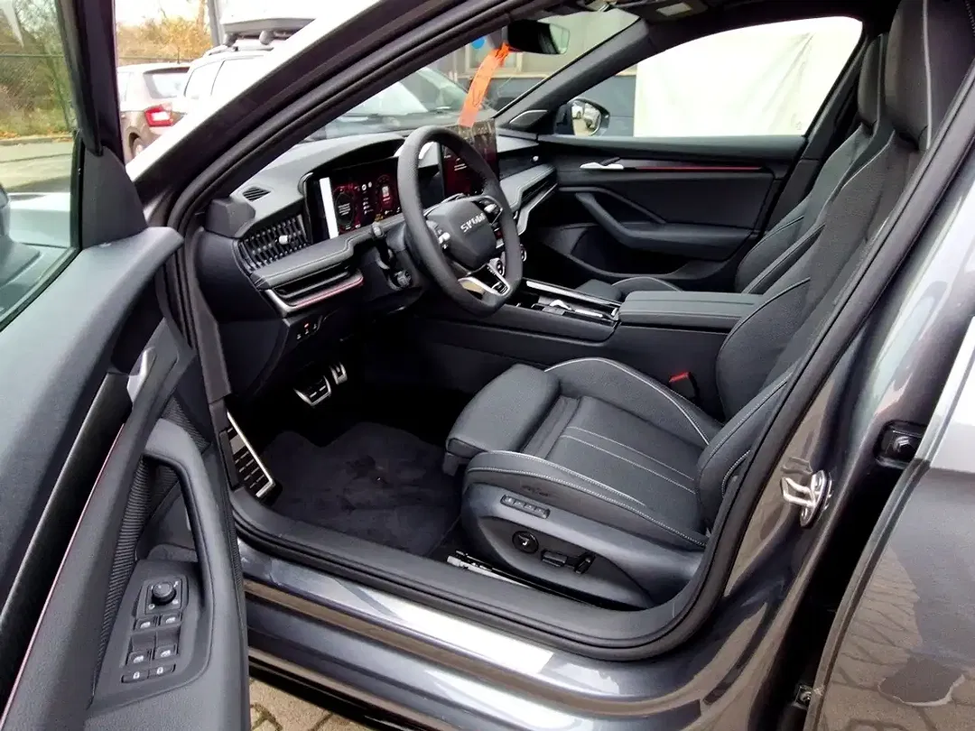 Skoda Superb - Thumbnail 7