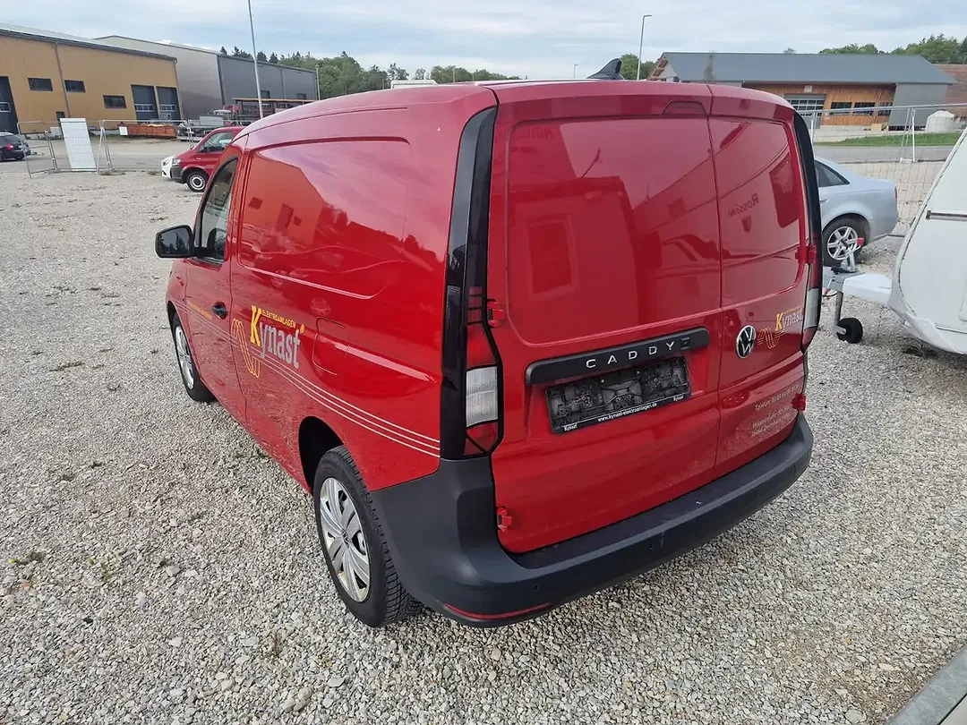 Volkswagen Caddy - Thumbnail 2
